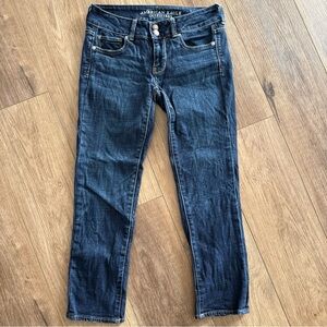 American Eagle Outfitters Dark Blue Cropped Jeans